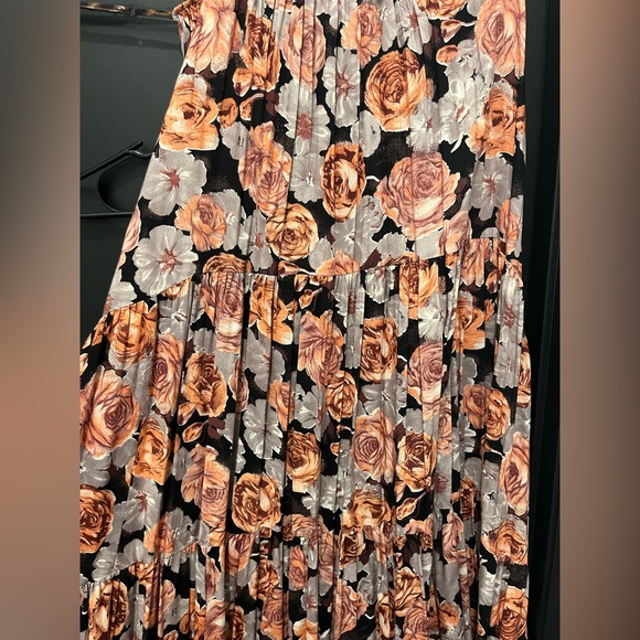 Blu Moon Floral and Cheetah Maxi-Dress… - Picture 14 of 16